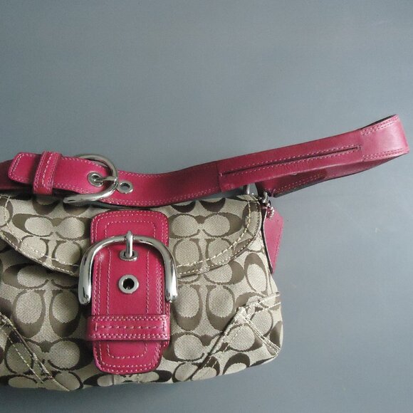 Coach M0773-11860 Soho leather trim shoulder bag. - Picture 16 of 16